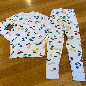 Hanna Andersson cherries size 5/110cm Long johns